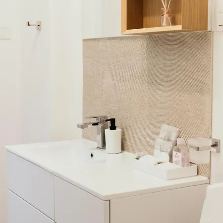 Exclusive In The Center Of * Bucharest